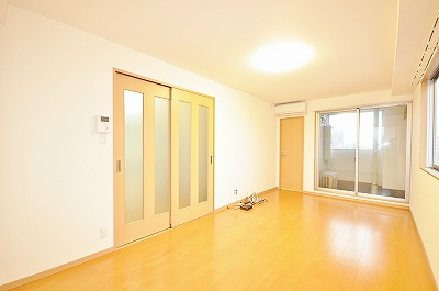 シャトル工大前 ベッドルーム