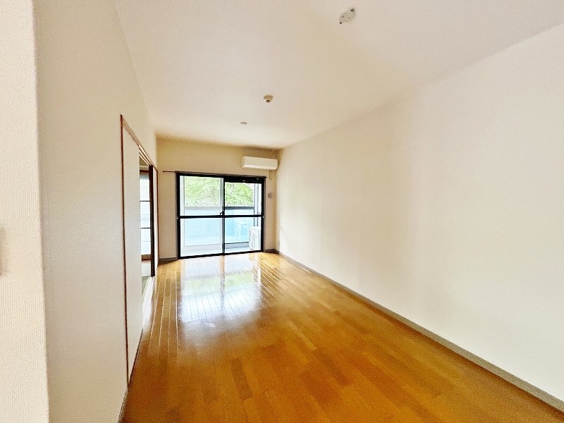 ベルカーサ守恒 リビング