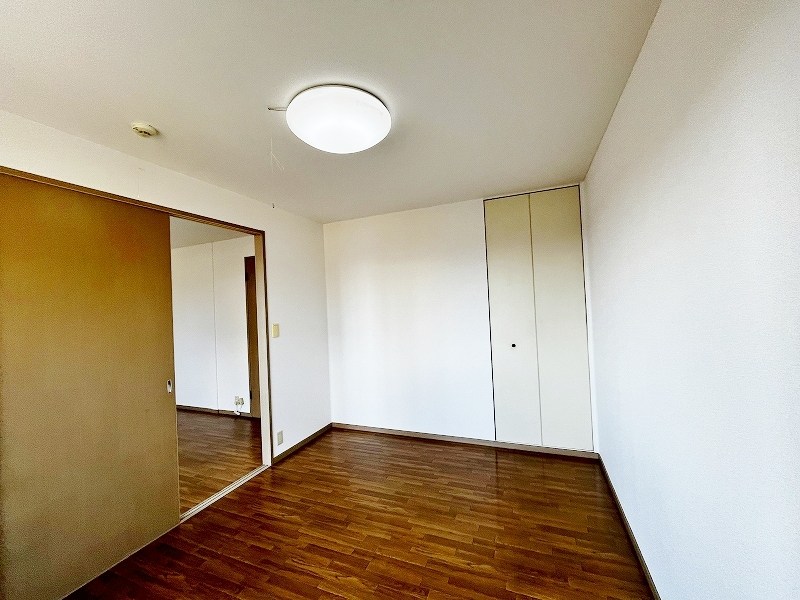 アヴィタシオン湯川 ベッドルーム