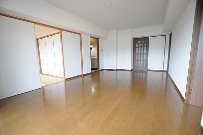 ロワールイン守恒 リビング