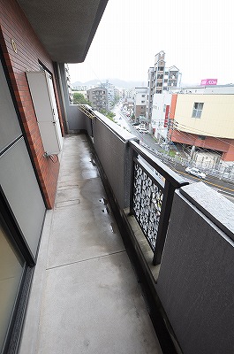 ロワールイン守恒 ベランダ