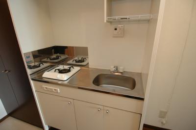 南新町ビル キッチン