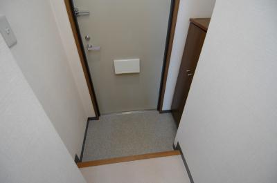 新大宮駅前北ビル 玄関