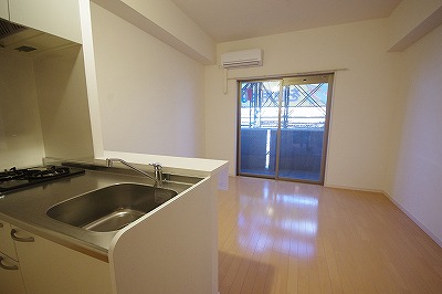 ノースステイツ西小倉 リビング