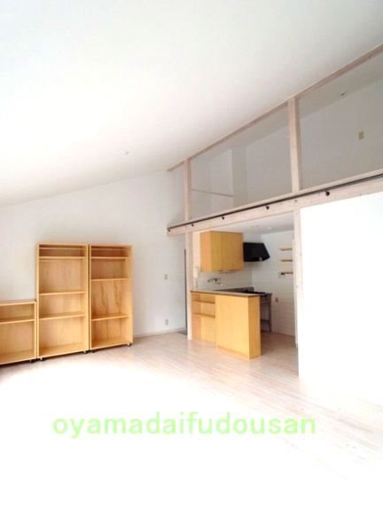 テラスマルニーノ リビング