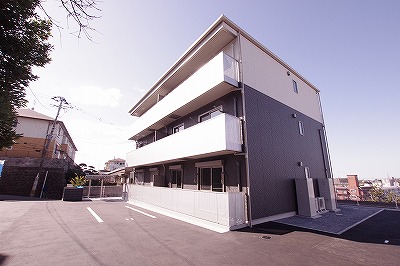 ラウンドシティ泉台  302号室 外観