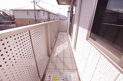 ラウンドシティ泉台  ベランダ