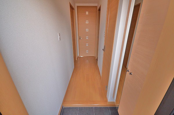 フェリーチェ中井けやき通り 玄関