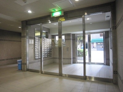 大阪府大阪市西区南堀江３丁目 エントランス