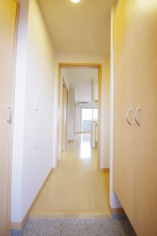 シャーメゾングランドソレイユ門司 玄関