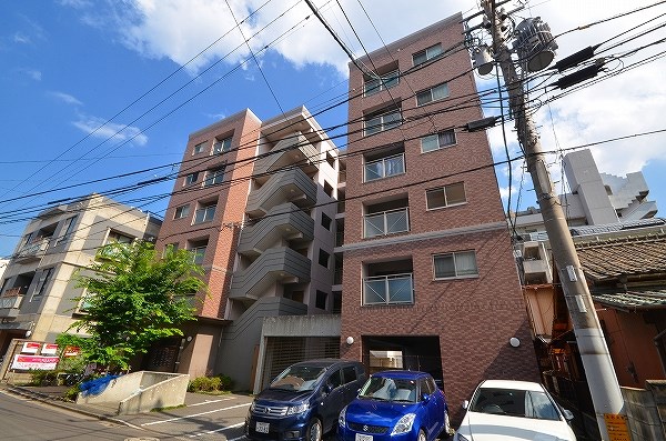 プレステージ小倉 305号室 外観