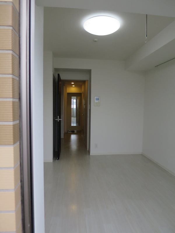 ＡＺＥＳＴ ＩＴＡＢＡＳＨＩ Ⅱ 玄関