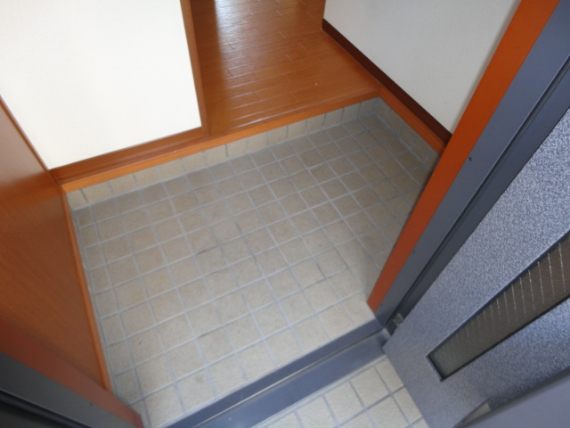 サニーコート B棟 玄関