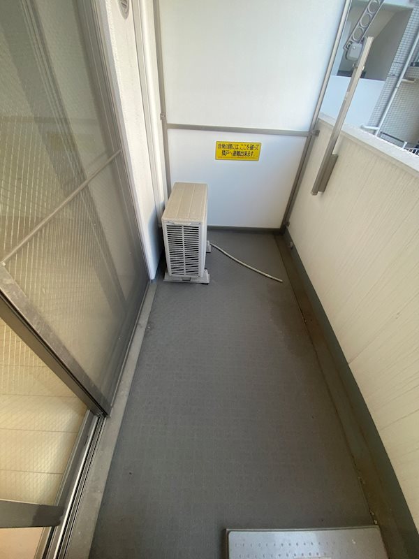 ヴィータローザ横浜吉野町 ベランダ