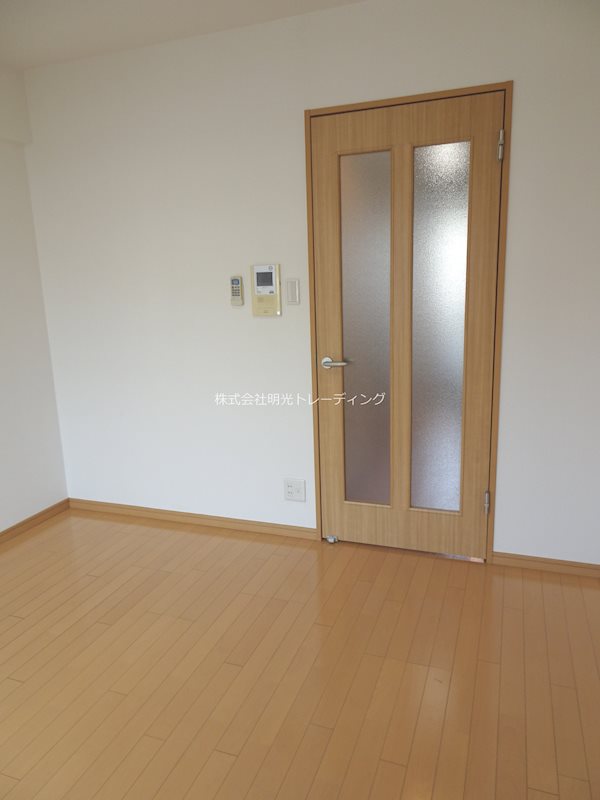 ｳﾞｧﾚｯｼｱ菊川ｼﾃｨ リビング