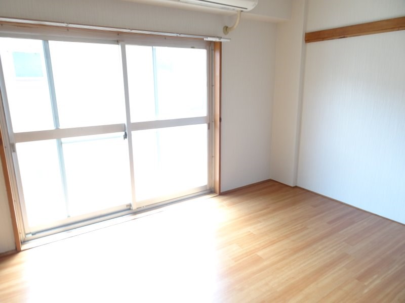 第1登戸コーポ ベッドルーム