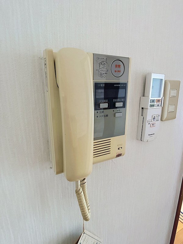 ケルムスコットコート その他4