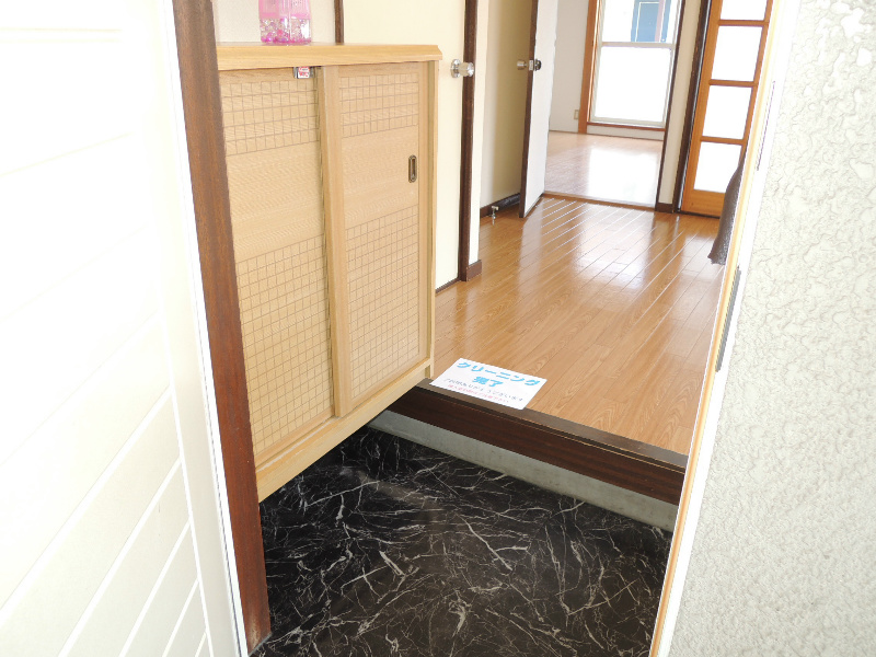 スカイコーポ 玄関