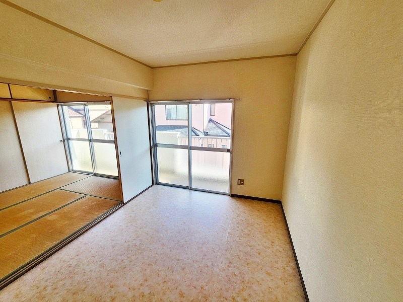 ファミールタカハシ第１ビル  ベッドルーム