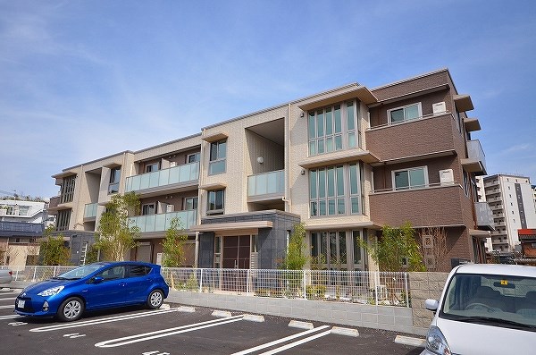 ヴィラダンク上到津 103号室 外観