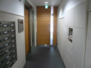 大阪府大阪市中央区東心斎橋１丁目 エントランス