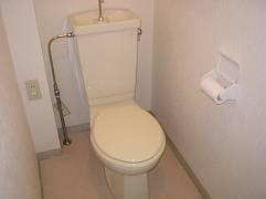 愛知県名古屋市東区泉２丁目 トイレ