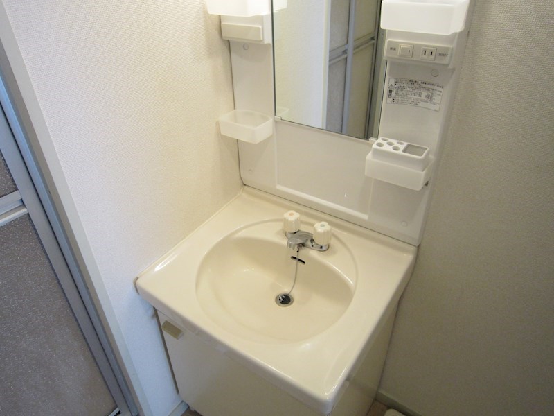ラヴェール立売堀 洗面所