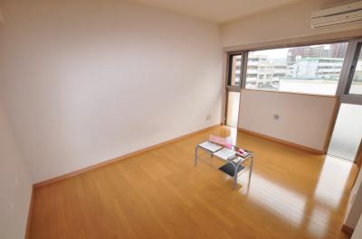 ボヌール三萩野 リビング