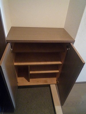 メゾンドプラムⅡ 玄関