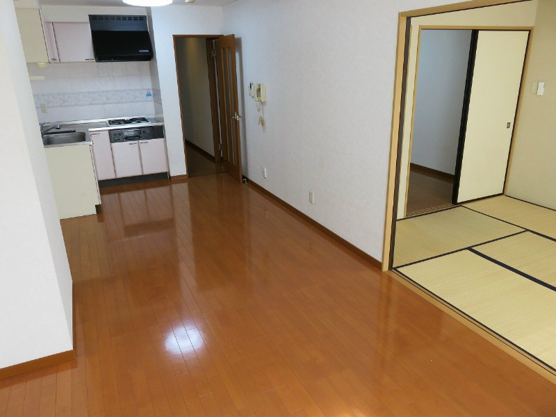 ケルムスコットコート リビング