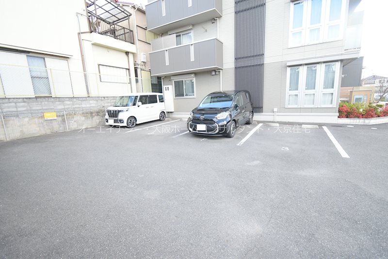 ピオニー北石切 駐車場
