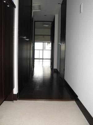 愛知県名古屋市東区泉１丁目 玄関