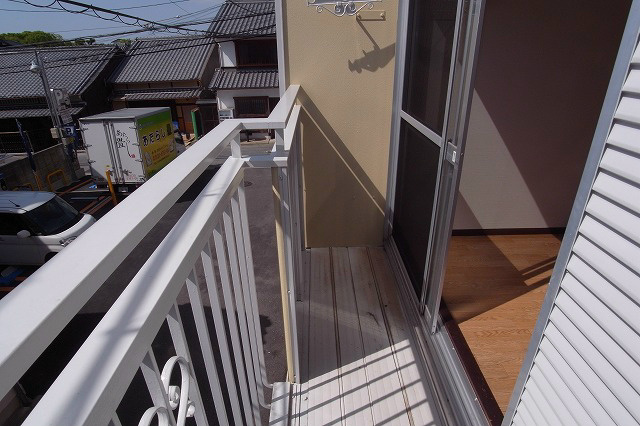 タウニィ高畑 ベランダ