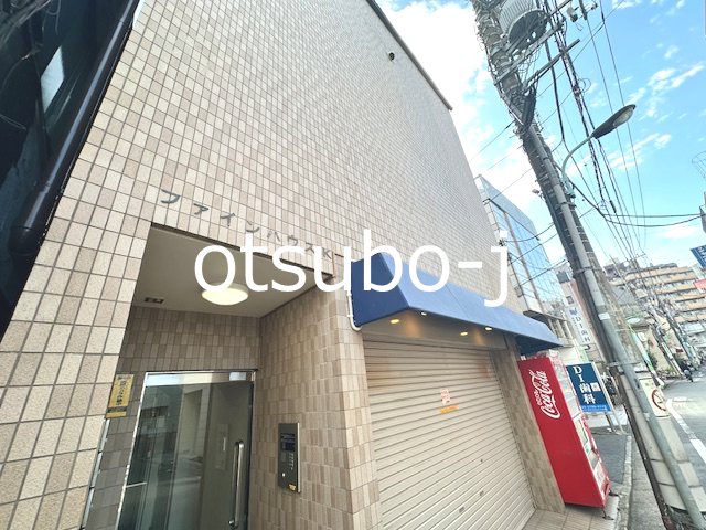 ファインハウスK エントランス