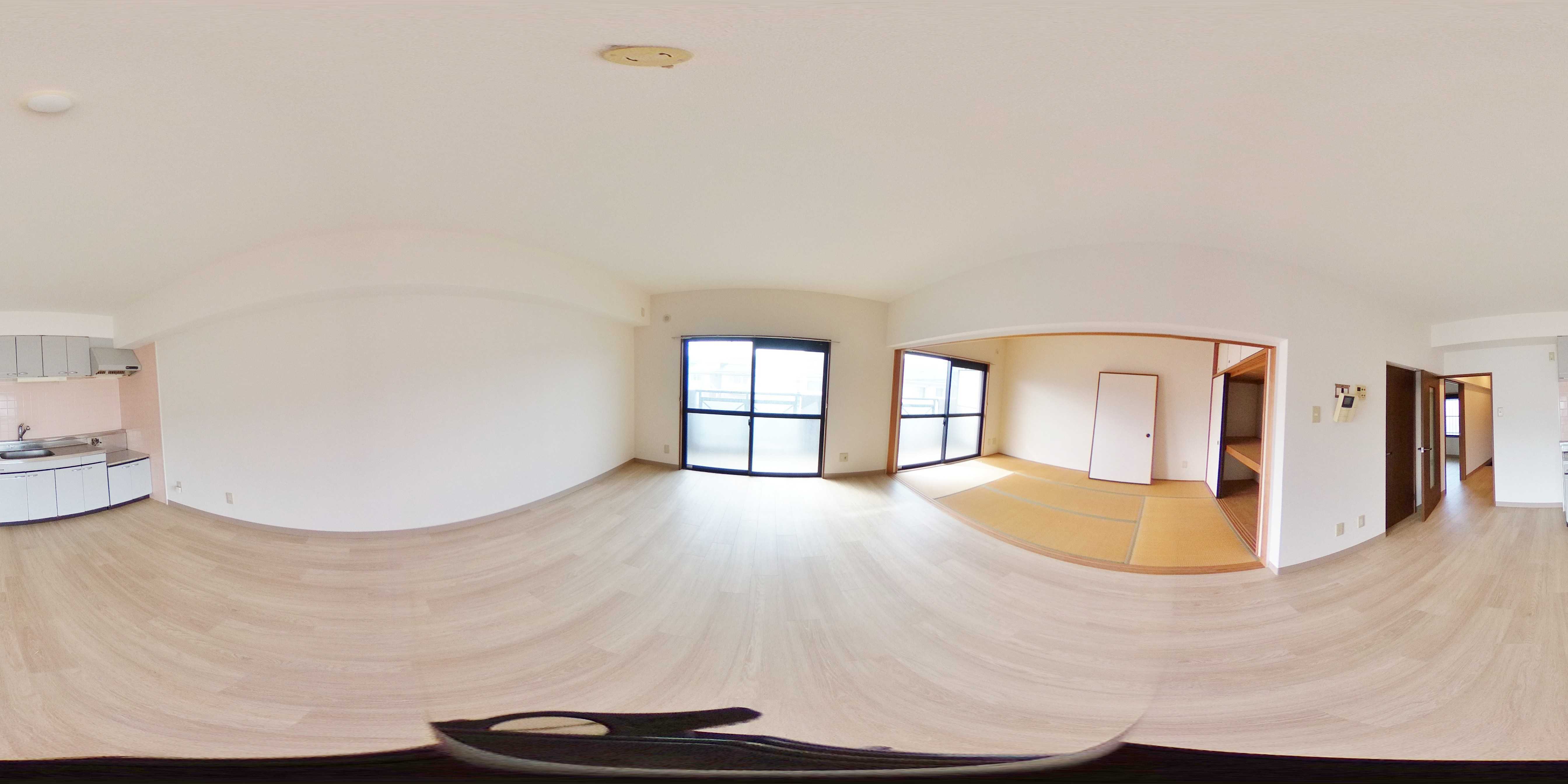 エルスール湯川弐番館 リビング