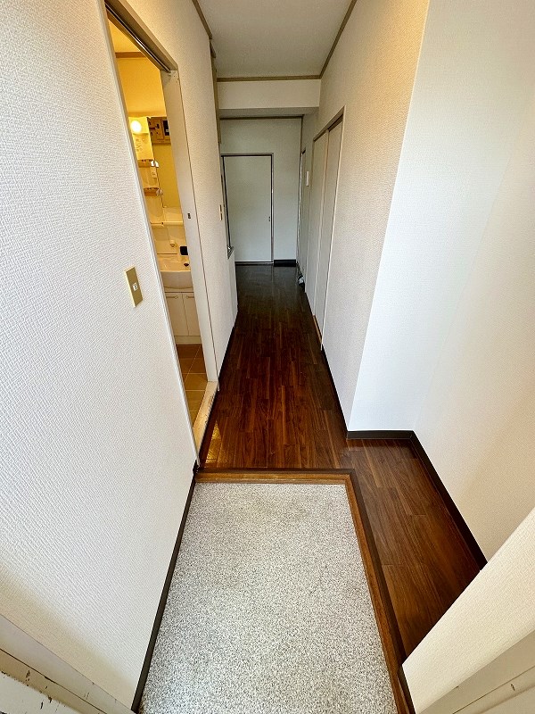 プレアール大田町 玄関