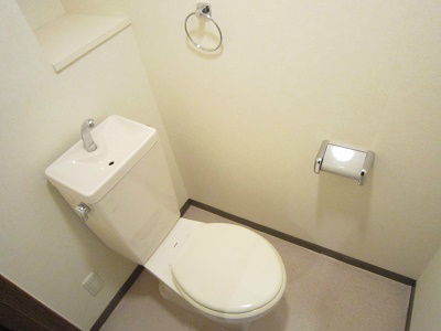 リーガル西長堀 トイレ