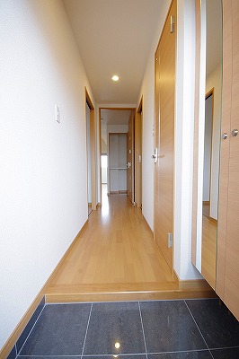フェリーチェ中井けやき通り  玄関