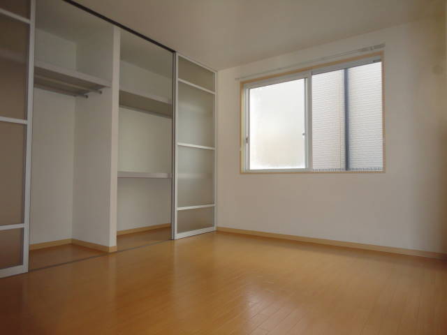 ヴィラメリディアン楽々園 ベッドルーム