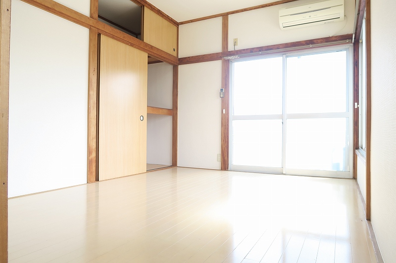 石坂コーポ リビング