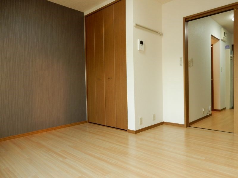 サンモール ベッドルーム