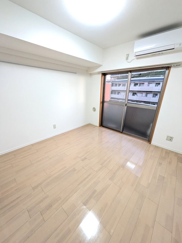 ﾌﾟﾚｰﾙｱﾊﾟｰﾄﾒﾝﾄ芦花公園 リビング