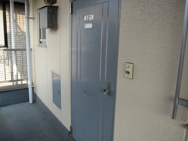 武蔵ハイツ 玄関