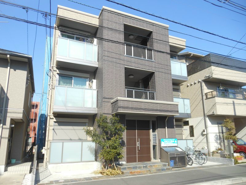 クレッシェンド 102号室 外観