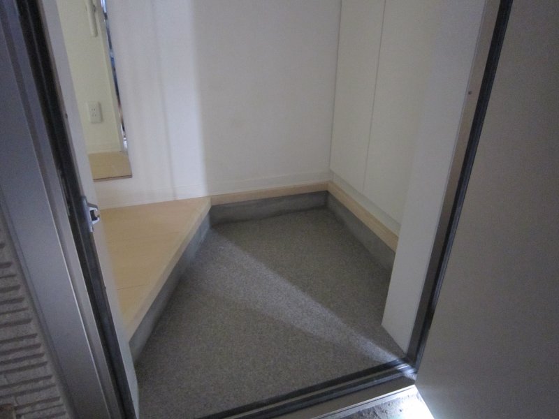 クレッシェンド 玄関