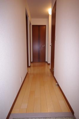 ラ・ポール中井 玄関