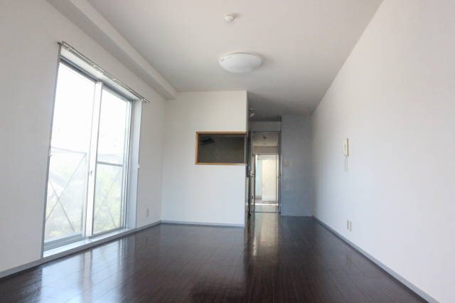 ハイブレスビル リビング