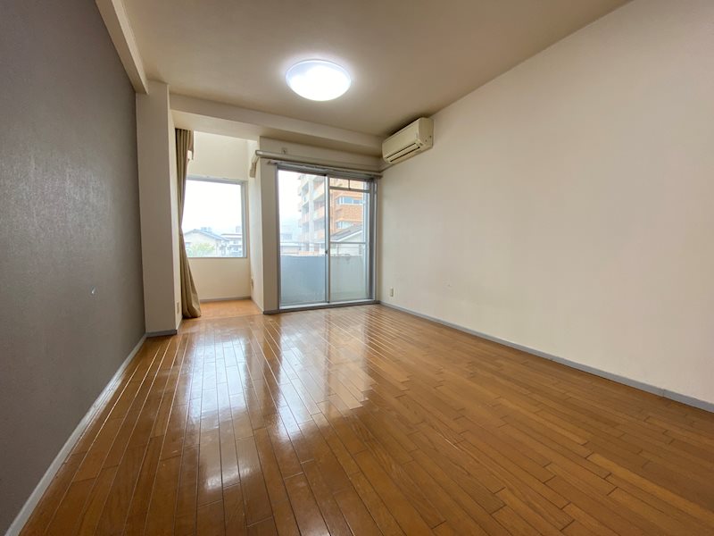 ハイブレスビル ベッドルーム