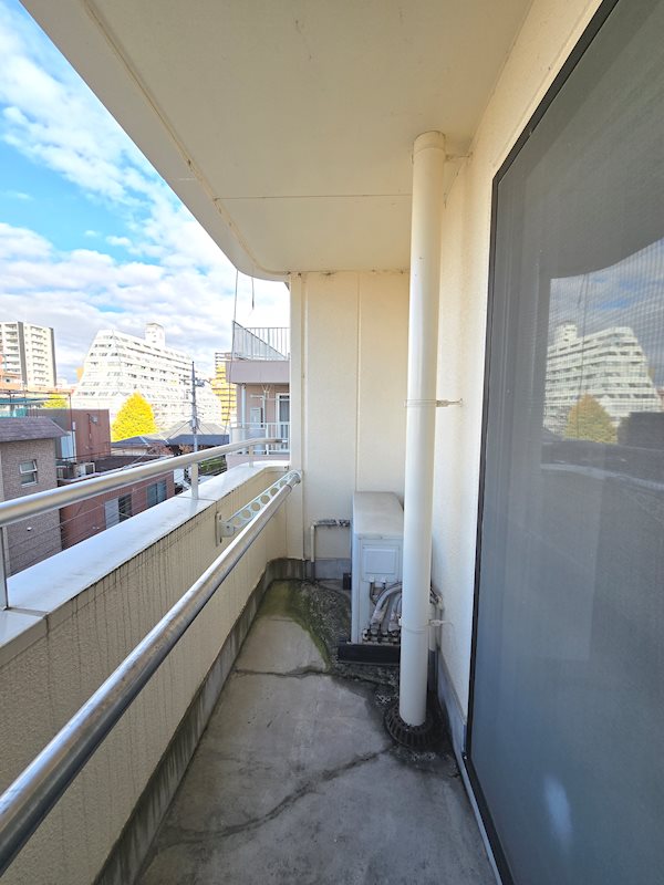 アーバンシェルB館 ベランダ