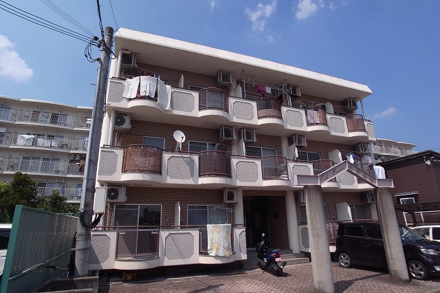 オークマンションおおみや 205号室 外観